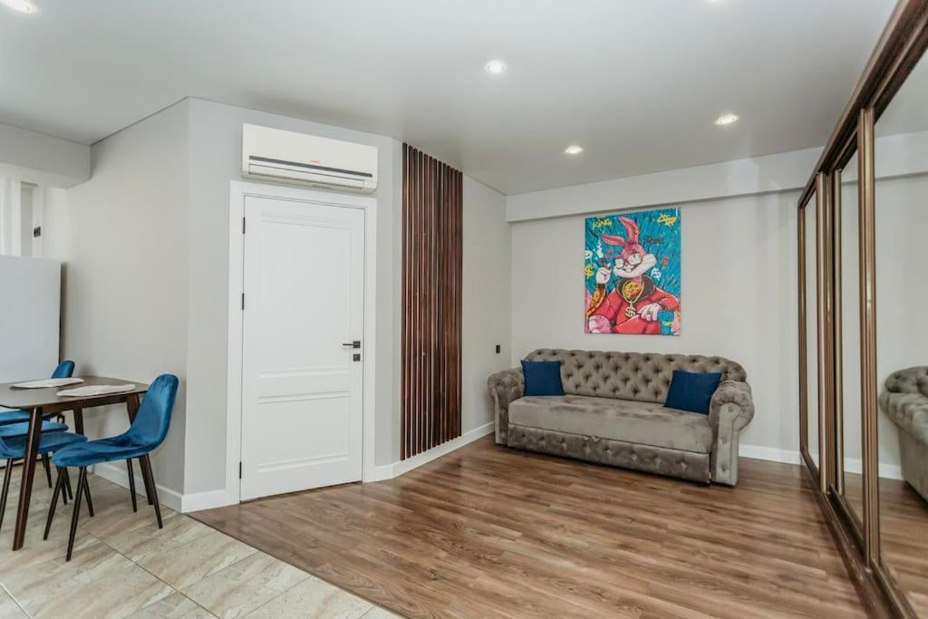 Apartmán Rich Bunny Kišiněv Exteriér fotografie